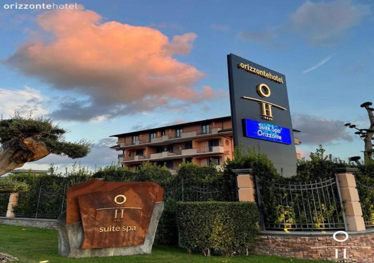 Hotel Orizzonte لاغو باتريا المظهر الخارجي الصورة