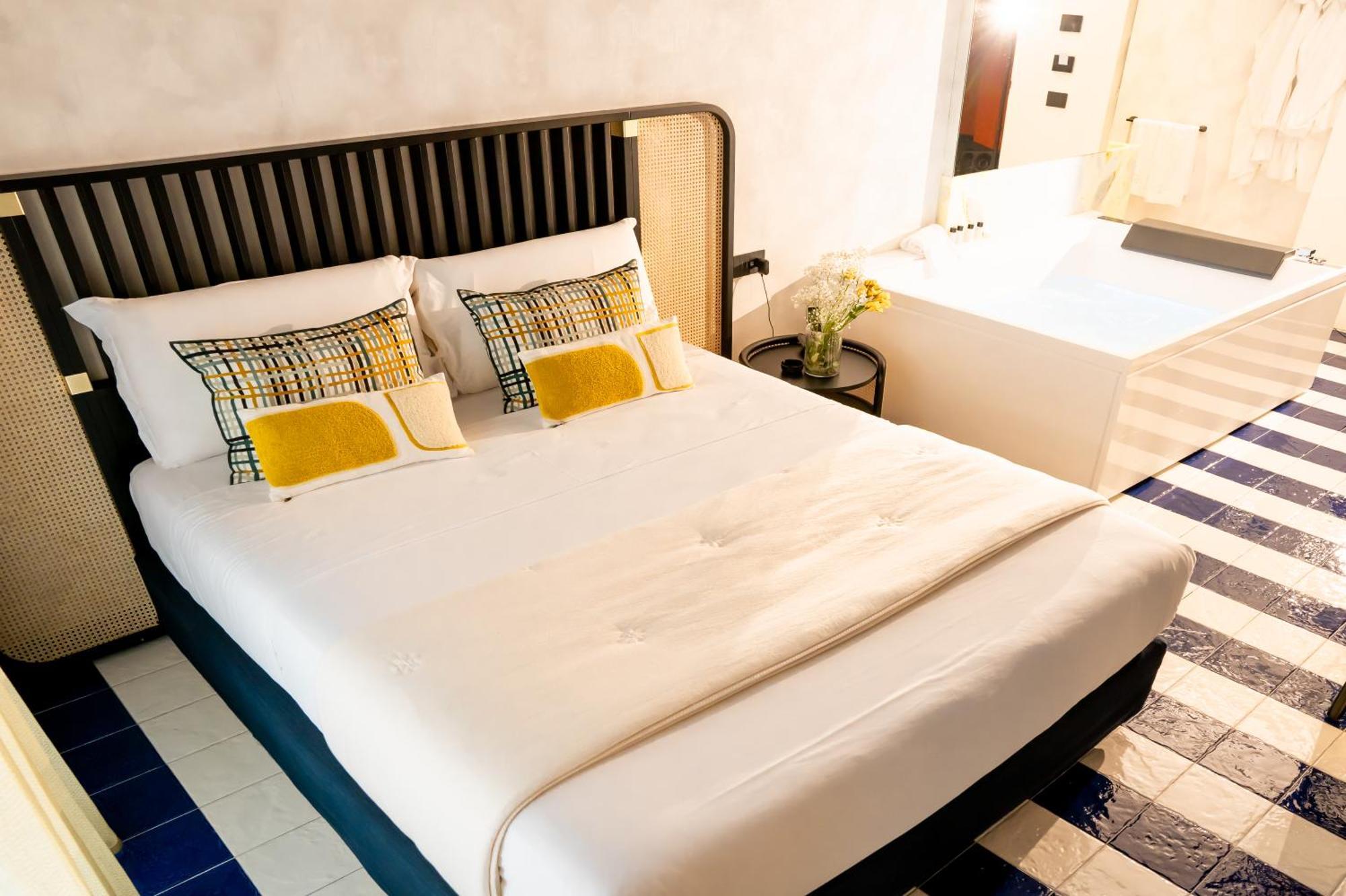 Hotel Orizzonte لاغو باتريا المظهر الخارجي الصورة